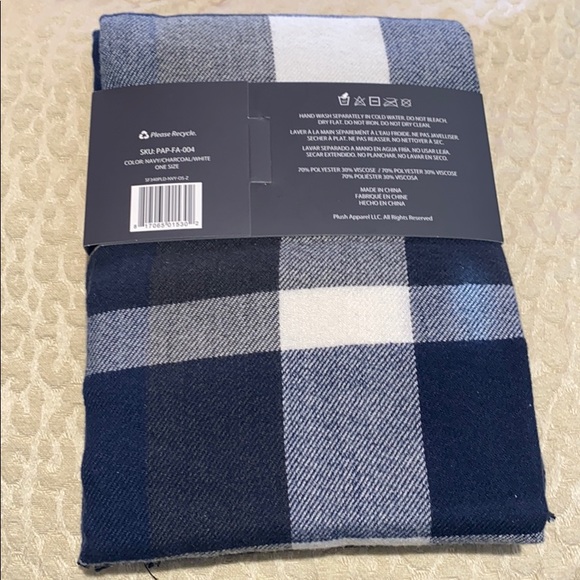 Plush Ultra Soft Plaid Scarf - Picture 2 of 2